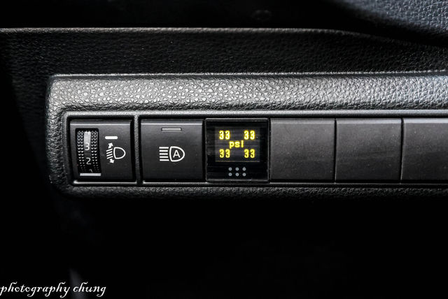 TOYOTA豐田 ALTIS  第11張相片
