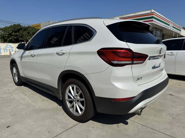 BMW寶馬 X1  第6張相片