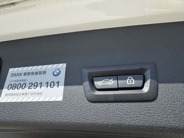 BMW寶馬 X1  第14張相片