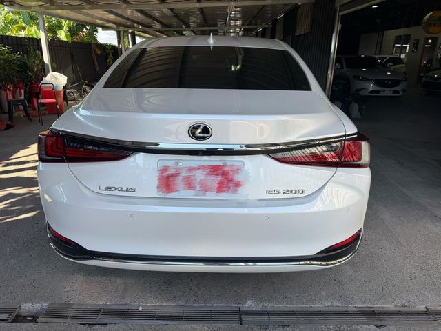 LEXUS凌志 ES200  第3張相片
