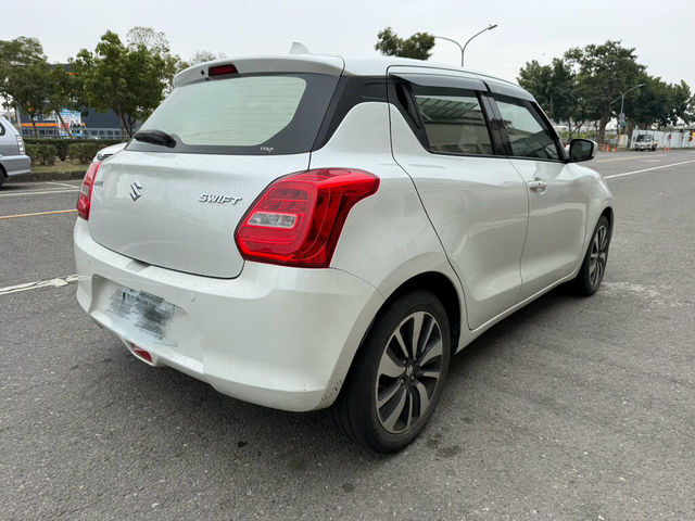 SUZUKI鈴木 SWIFT  第3張相片