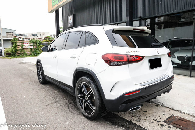 M-BENZ賓士 GLA250  第6張相片