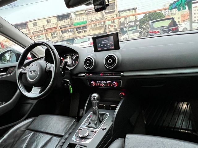 2015年 【A3】 【認證車】【 35TFSI】 1.4 【全車無待修都整理好了】  第18張相片