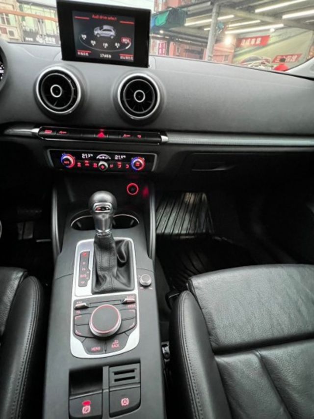 2015年 【A3】 【認證車】【 35TFSI】 1.4 【全車無待修都整理好了】  第19張相片