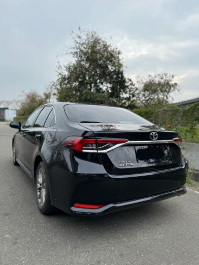 2021 黑色 Altis Acc 定速恆溫  第4張相片
