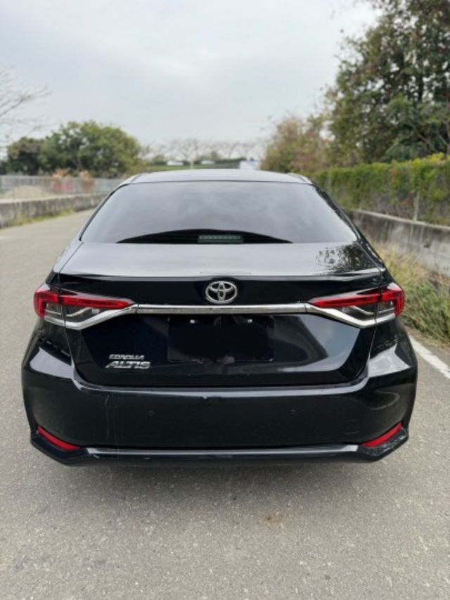 2021 黑色 Altis Acc 定速恆溫  第6張相片