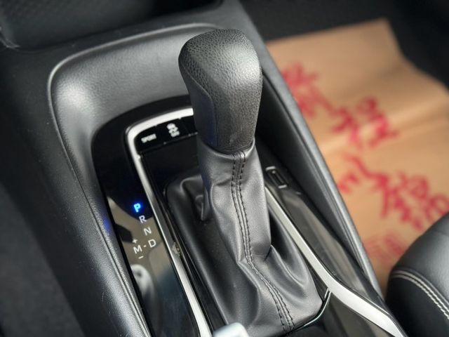2021 黑色 Altis Acc 定速恆溫  第13張相片