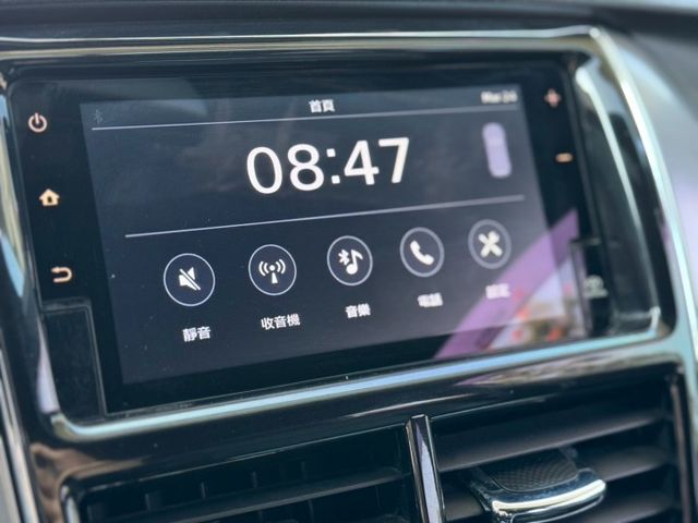 201年大鴨頂級Ｓ版已認證原版件  第10張相片