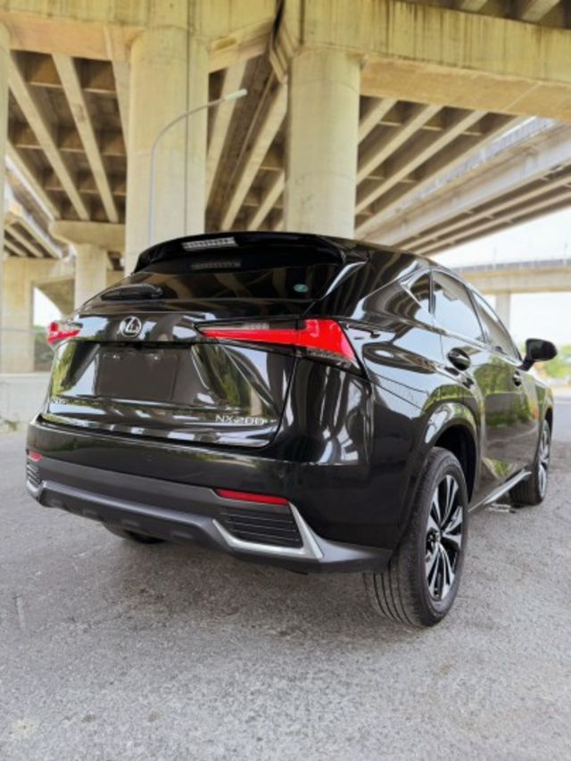2020 黑色 NX200 可認證 實跑 漂亮車！  第5張相片