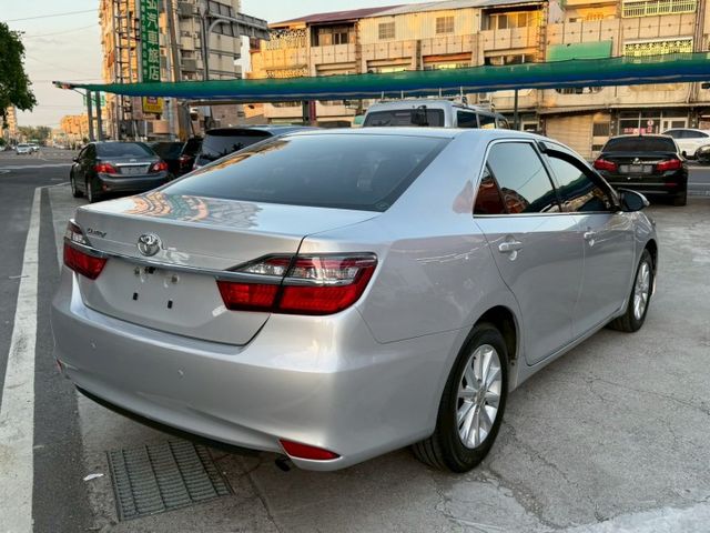 2020 2.0 Camry 原廠保養！原廠認證車！完全不用擔心車況 只賣36.8!  第4張相片