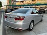 2020 2.0 Camry 原廠保養！原廠認證車！完全不用擔心車況 只賣36.8!  第4張縮圖