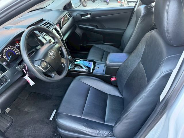 2020 2.0 Camry 原廠保養！原廠認證車！完全不用擔心車況 只賣36.8!  第9張相片