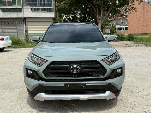 2020 RAV4 2.0躍野冒險版 4WD ACC 跟車 盲點 電尾 360環景  第2張相片