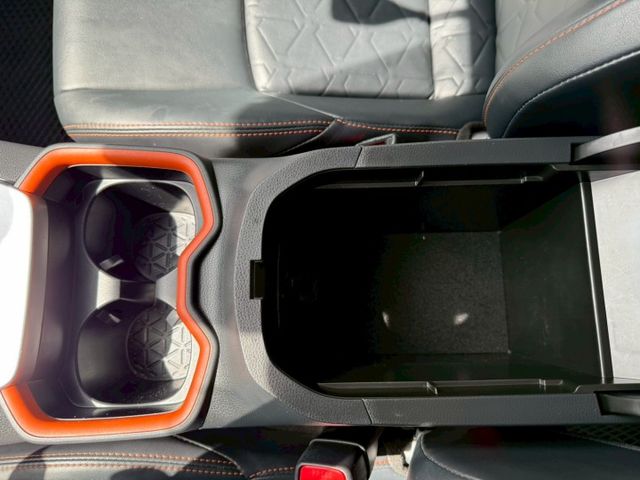 2020 RAV4 2.0躍野冒險版 4WD ACC 跟車 盲點 電尾 360環景  第16張相片
