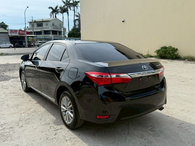 2015 黑 ALTIS 1.8 倒車影像 雷達 抬顯  第5張相片