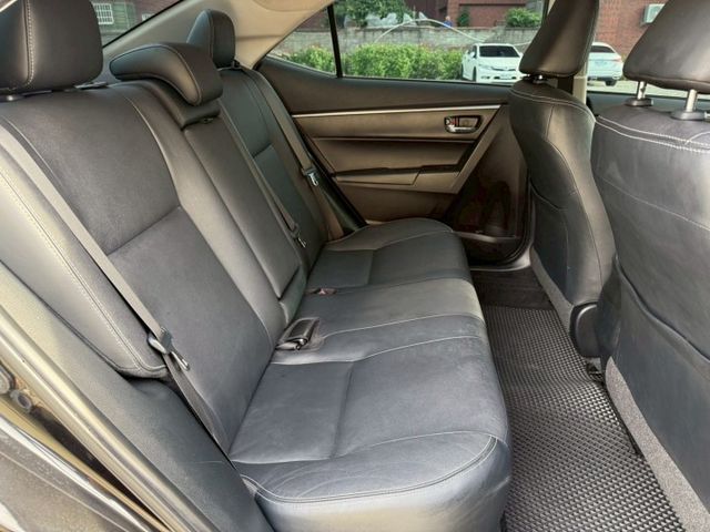 2015 黑 ALTIS 1.8 倒車影像 雷達 抬顯  第11張相片