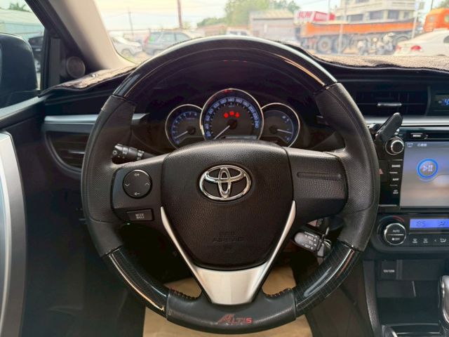2015 黑 ALTIS 1.8 倒車影像 雷達 抬顯  第12張相片