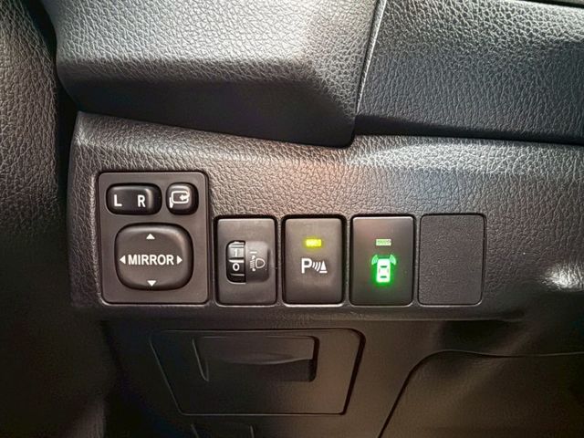 2015 黑 ALTIS 1.8 倒車影像 雷達 抬顯  第14張相片