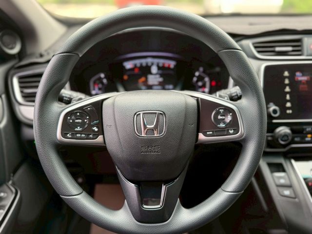 市場熱門車 21年 CR-V VTI-S 無天窗版本 摸門 定速 恆溫 倒車顯影 雷達 電尾門  第12張相片