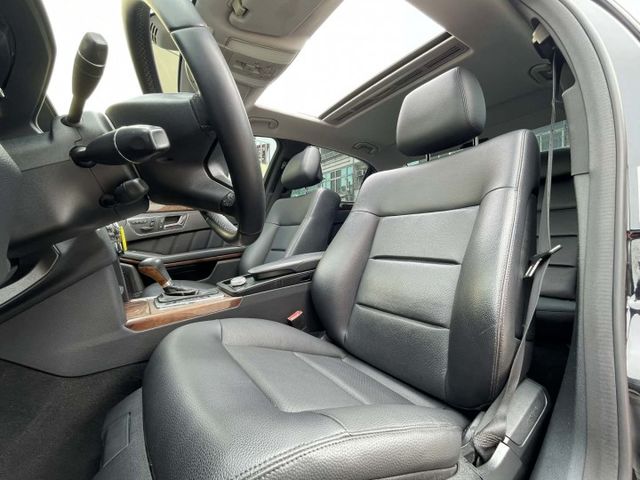 E-CLASS W212  第7張相片