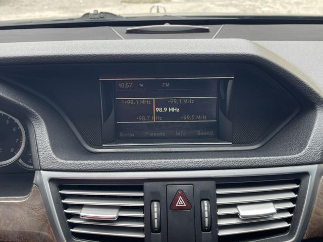 E-CLASS W212  第16張相片