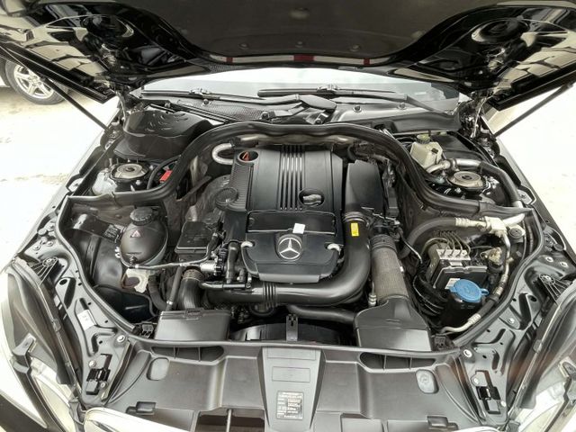 E-CLASS W212  第19張相片