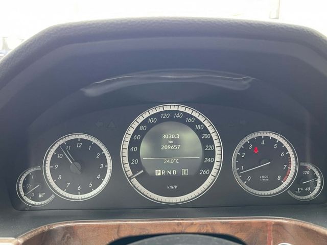 E-CLASS W212  第20張相片