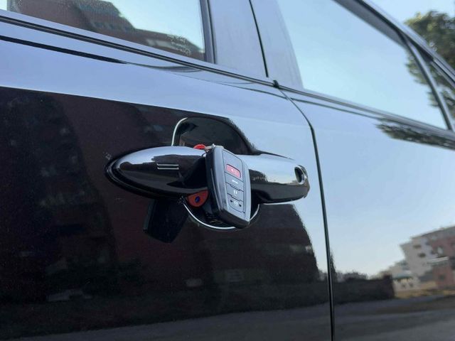 ALTIS  第16張相片