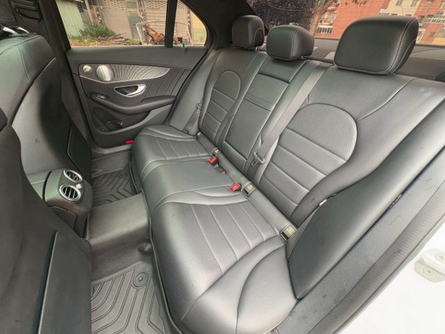 C-CLASS SEDAN W205  第8張相片