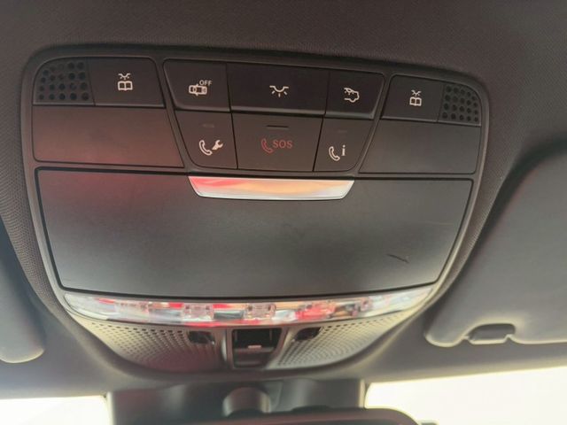 C-CLASS SEDAN W205  第17張相片