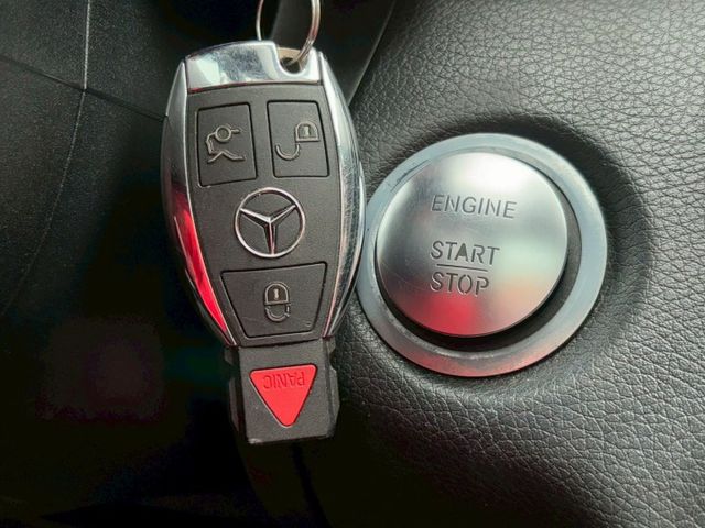 C-CLASS SEDAN W205  第18張相片