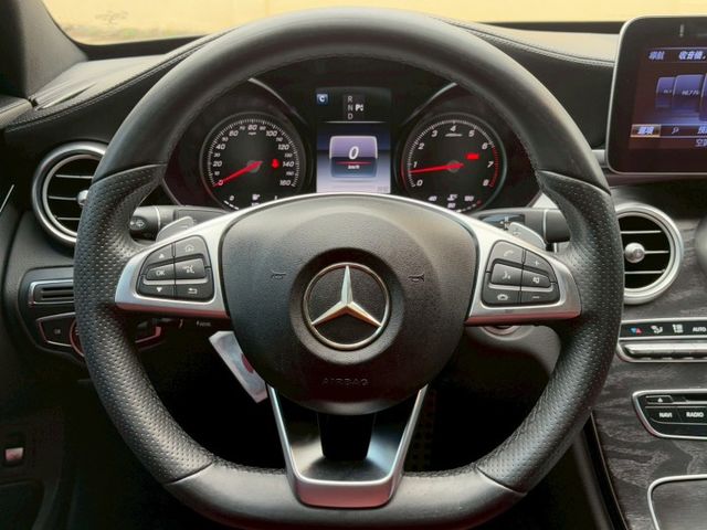 C-CLASS SEDAN W205  第14張相片