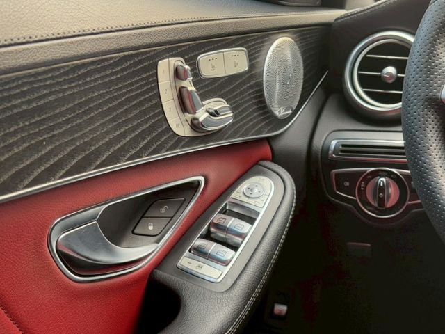 C-CLASS SEDAN W205  第18張相片