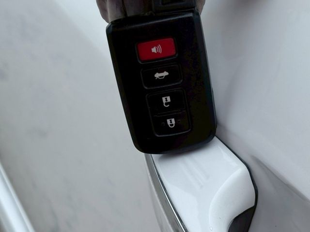 ALTIS  第16張相片