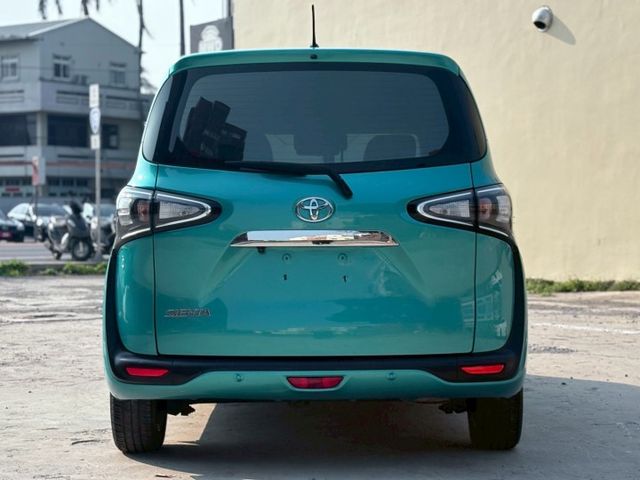 SIENTA  第5張相片