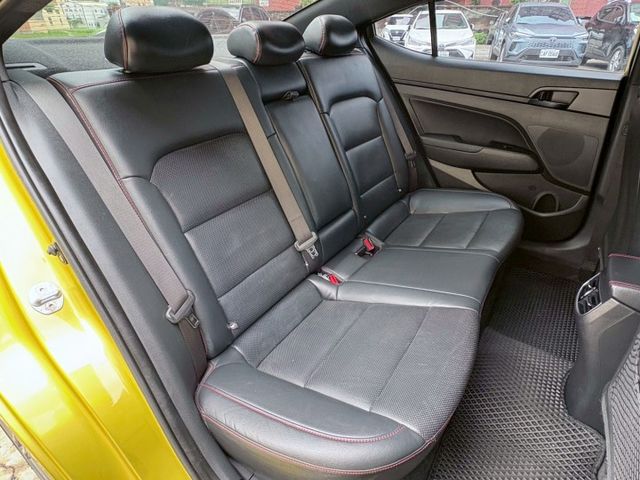 SUPER ELANTRA  第11張相片