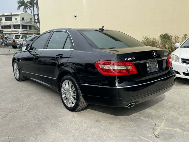E-CLASS W212  第6張相片