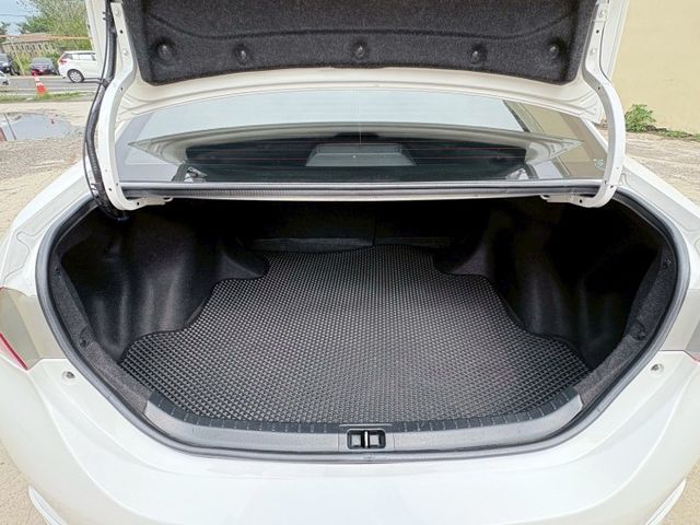 ALTIS  第9張相片