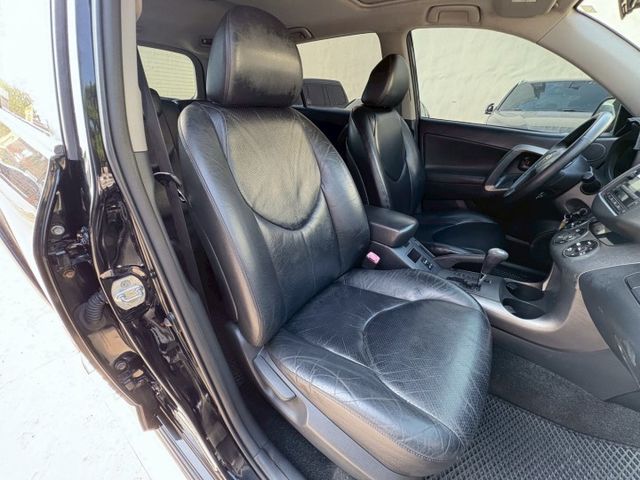 RAV4  第12張相片