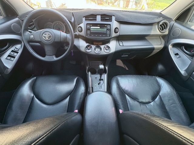 RAV4  第13張相片