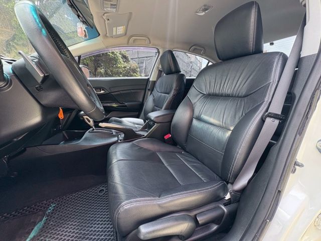 CIVIC  第7張相片