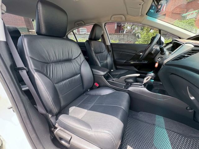 CIVIC  第11張相片