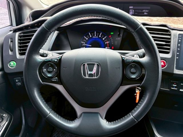 CIVIC  第13張相片