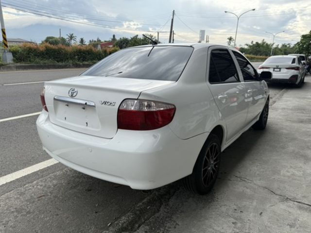 TOYOTA豐田 VIOS  第3張相片