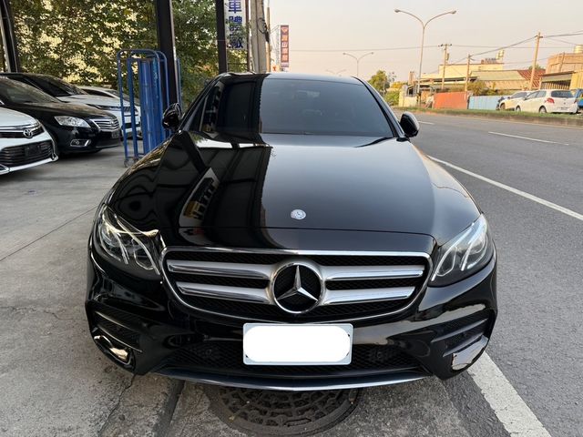 M-BENZ賓士 E300  第2張相片