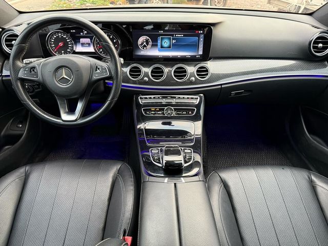 M-BENZ賓士 E300  第7張相片