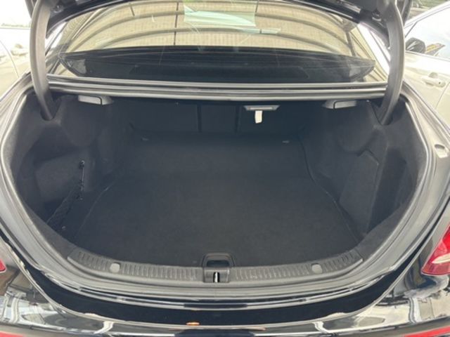 M-BENZ賓士 E300  第13張相片