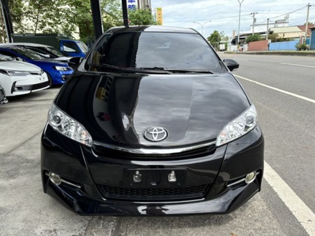 TOYOTA豐田 WISH  第2張相片