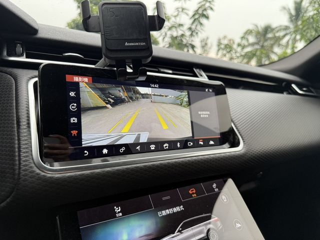 LAND ROVER路華 RANGE ROVER VELAR  第14張相片