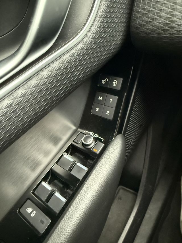 LAND ROVER路華 RANGE ROVER VELAR  第15張相片